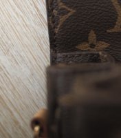 Review: Louis Vuitton Pochette Metis - PurseBlog