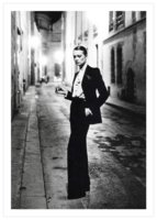 PR1672---Le-Smoking-Helmut-Newton-p1__1__RNV1PRYCO7GM.jpg