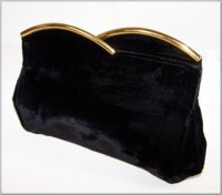 Vintage velvet clutch vintage instyle.jpg