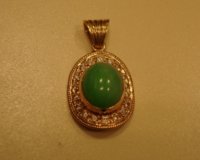 jade pendant.JPG