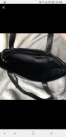 Screenshot_20180529-020432_Poshmark.jpg