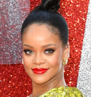 Rihanna_Oceans8 (1).png