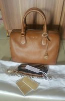 MICHAEL KORS PURSE serial#Ok.0973628 OK.PTA1519426