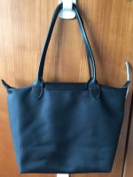 longchamp_shoulder_bag_1530584835_519f91af.jpg