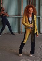 Janet_EssenceMagazine -BehindTheScenes (4).jpg