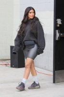 PAY-EXCLUSIVE-Kim-Kardashian-arrives-to-the-grand-opening-of-the-Watts-Empowerment-Center.jpg