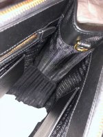 prada4.jpeg