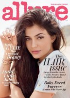 ONE-USE-ONLY-Kylie-Jenner-on-Allure-Magazine-front-cover.jpg