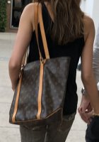 LV tote.jpg