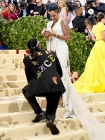 2-chainz-proposal-met-gala-2.jpg