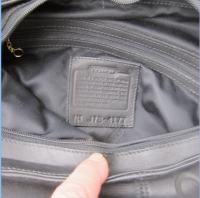 coach auth 4177 open 2.png