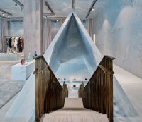 celine-valerio-olgiati-interiors-retail-shops-marble-miami-florida-usa-_dezeen_1704_col_2.jpg