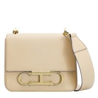 Talk me out of it (?) : Carolina Herrera - Initials Insignia Bag