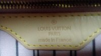 LV 4.jpg