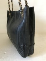 chanel-mint-vintage-black-lambskin-leather-shoulder-bag-22650683-3-1.jpg