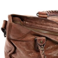 Cfe5mfpS9ipdaDSVAphg_2398503BalenciagaCityClassicStudsHandbagLea2D0010.jpg