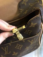 Valmy Zipper.jpg