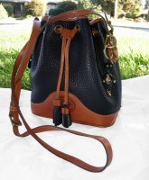 dooney drawstring007.jpg