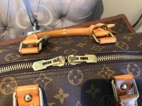 LV handles and zipper.jpg