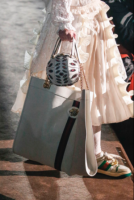 Gucci-White-Tote-and-Embellished-Mini-Round-Bags-2-Spring-2019-300x445.png
