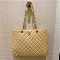 Chanel-Beige-Timeless-Classic-Tote-Bag (2).jpg