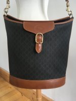 longchamp vintage bag.jpg