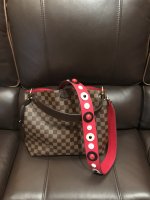 LOUIS VUITTON GRACEFUL PM SIZE FULL REVIEW//WHAT FITS INSIDE //Wear &Tear  After 1 year 