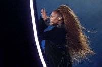 janetjackson_jjEMAs2018_HQ_6.jpg
