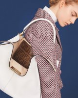 fendi - BqIn2wlF8K7.jpg