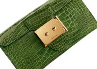 hermes-goodlock-clutch-in-crocodile.jpg