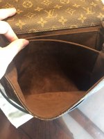Inside_front pocket.jpg