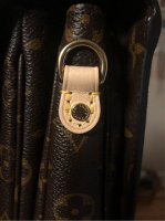 side rivet.png