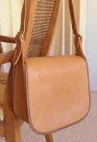 9170 Classic Shoulder Bag.jpg