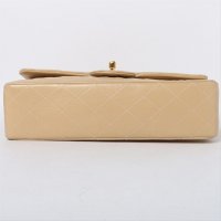 chanel-classic-flap-vintage-quilted-medium-beige-lambskin-leather-shoulder-bag-2-0-960-960.jpg
