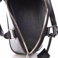louis-vuitton-epi-alma-bb-black-22.jpg