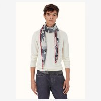 chevaux-en-camouflage-losange-large-model--433396T 02 worn.jpg