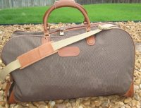 1997_G-plant-GENUINE_L7G-0564 Travelweave duffle or cabin Bag-b.jpg