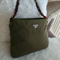 prada6.jpg