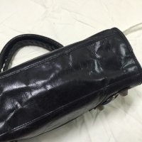 balenciaga_classic_city_1539792637_3958c26b.jpg
