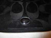 coach makeup pouch 005.JPG