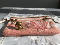 CoralShellWristlet47268_DiverFob_001.jpg