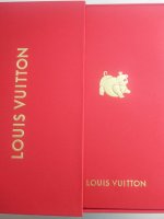 Anyone remember when LV used to give out leather red envelope containing  red envelopes for Chinese New Year? : r/Louisvuitton