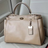 2017-10-10%2001.23.18.jpg