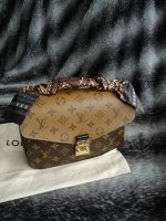 LOUIS VUITTON BANDEAU AND HOW TO TIE A BANDEAU ON A POCHETTE METIS