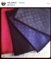 LV monogram shawl - pls help me to choose!