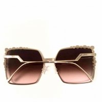 fendi-black-gold-can-eye-0259-02o5-square-frame-sunglasses-3-0-960-960.jpg