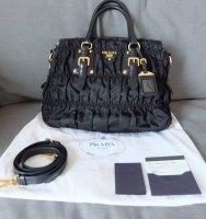 prada1.jpg