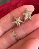 cummingsstarhand.jpg