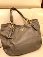 prada_handbag_1550418313_c70db351.jpg