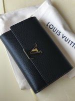 Lv Capucines Compact Wallet Review